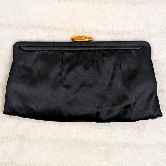 Elizabeth Arden Handbags - Vintage Elizabeth Arden Satin Click Clutch Evening Bag